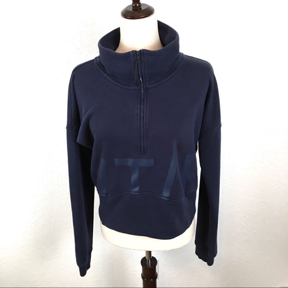 Nike womens track & field funnel neck sweatshirt S‎